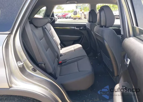 2012 Kia Sorento Lx from USA, damaged, VIN 5XYKT3A66CG207267